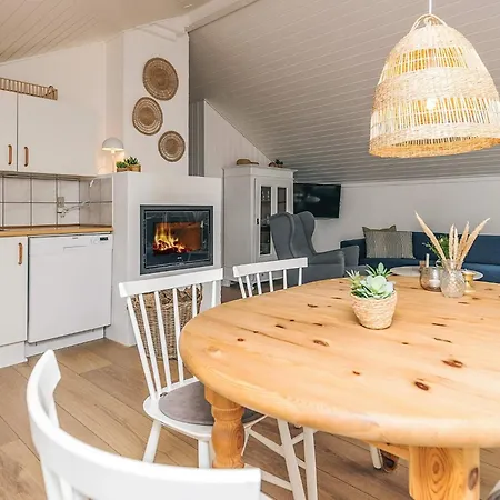 Lxiii Holiday home